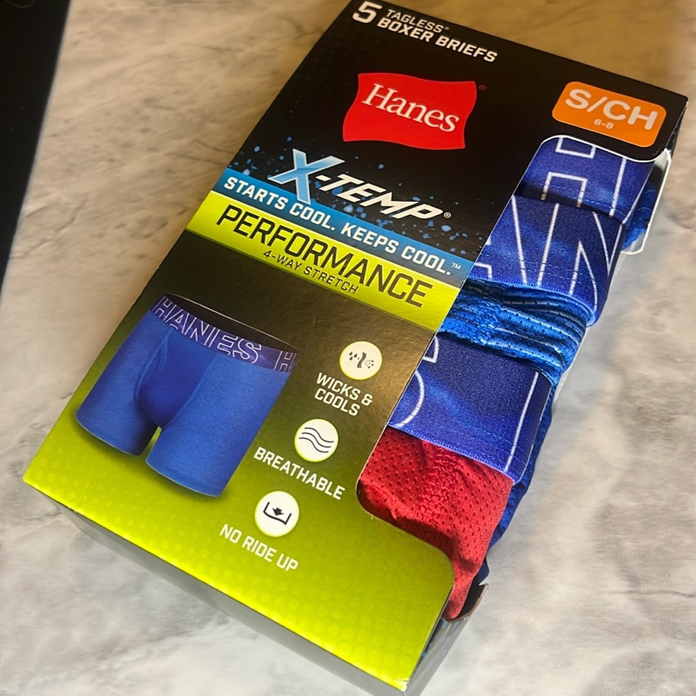Hanes X-Temp Performance Tagless Boxer Briefs (S/CH 6-8) NWT